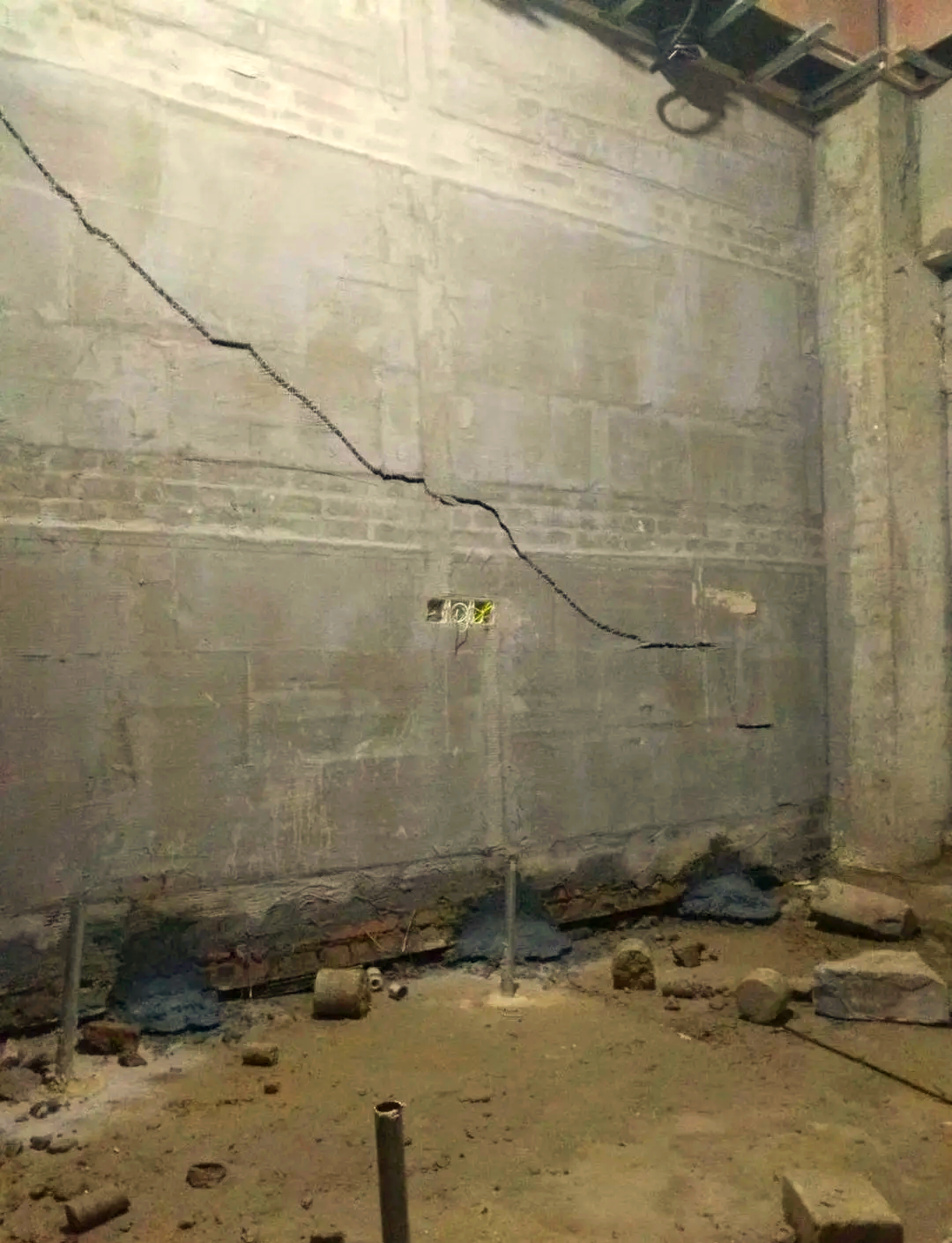 开封杞县房屋下沉加固